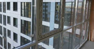 Замена остекления Североуральск цена от 5284 руб.