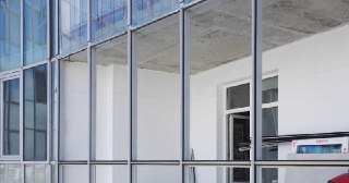 Замена остекления Североуральск цена от 5284 руб.